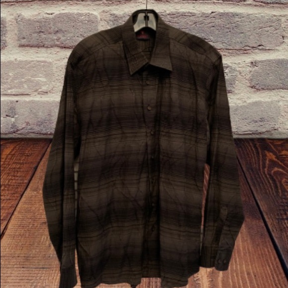 HAUPT Germany LS shirt size 16 1/2 (L) x 34-35
Excellent Pre-owned Condition - Picture 2 of 6